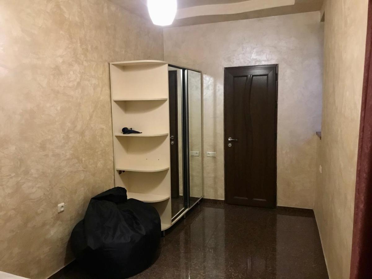 Luxury Apartment With Jacuzzi On Republic Square Yerevan Ngoại thất bức ảnh