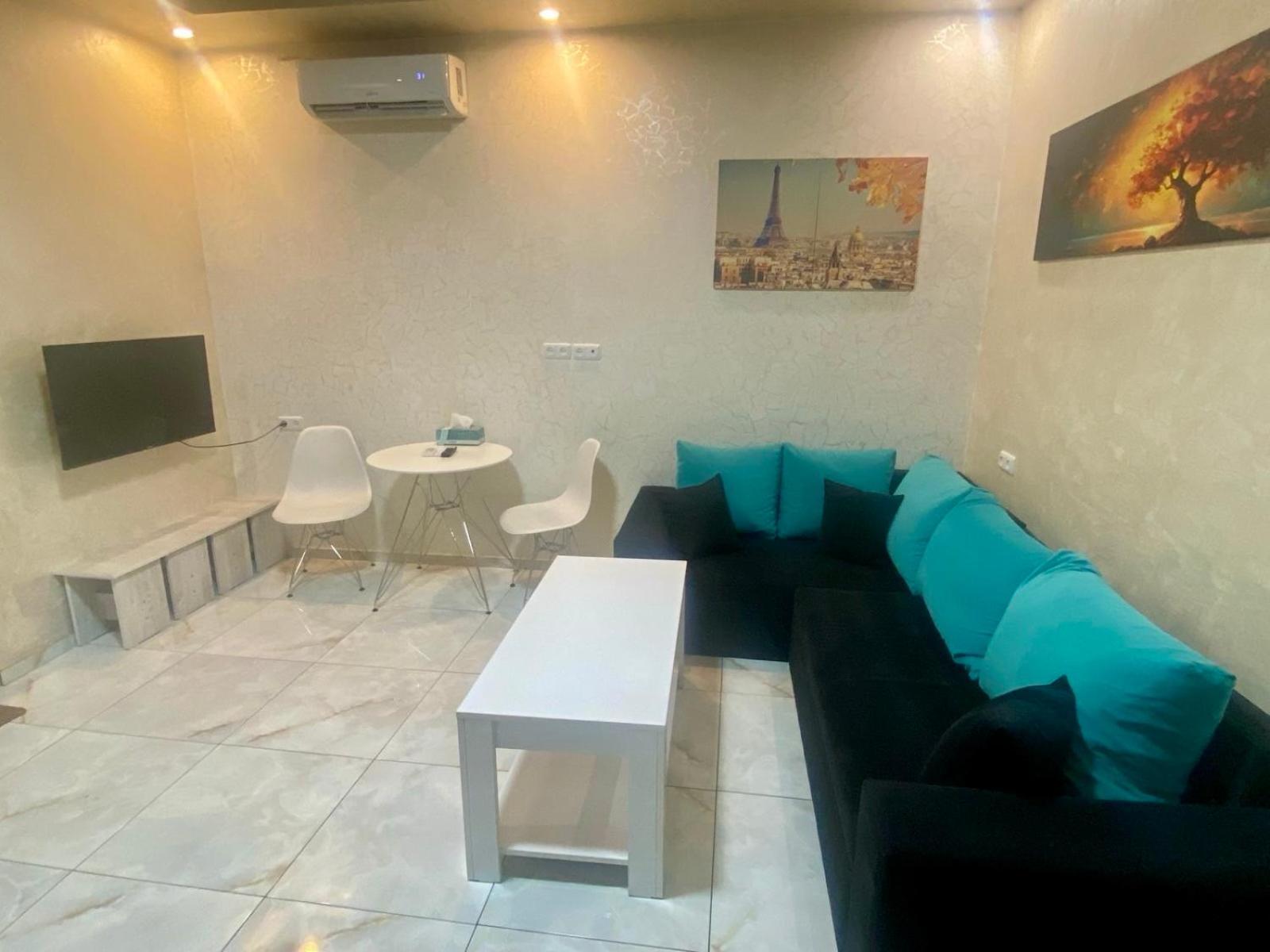 Luxury Apartment With Jacuzzi On Republic Square Yerevan Ngoại thất bức ảnh